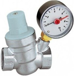 REDUKTOR CIŚNIENIA WODY GOSHE 3/4 Z MANOMETREM