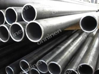 Czarna rura stalowa bez szwu 3/4 1m